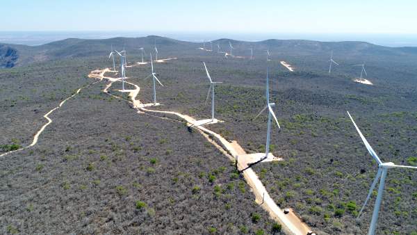 Resultado de imagem para Conjunto EÃ³lico Umburanas entra em operaÃ§Ã£o na Bahia com R$ 1,8 bi em investimentos