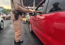 Operação Paz no Trânsito alerta motoristas sobre riscos do álcool ao volante