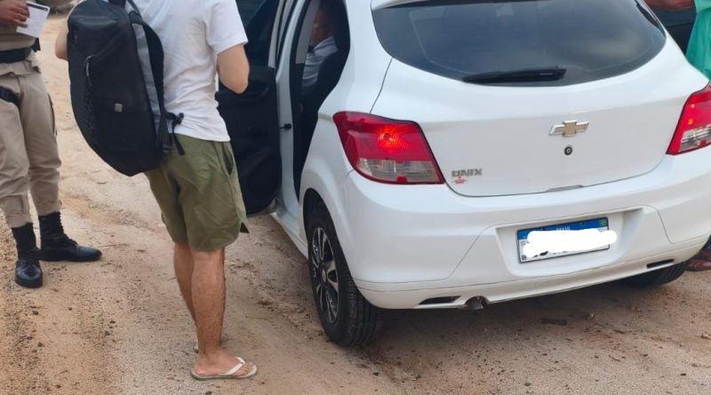 BPRv apreende veículo por transporte irregular de passageiros entre Bonfim e Andorinha