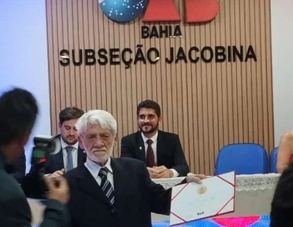 Morre aos 85 anos o advogado José Coutinho Silva, primeiro presidente da OAB Jacobina