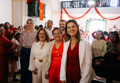 Valdice Castro participa da tradicional Festa do Divino Espírito Santo em Jacobina