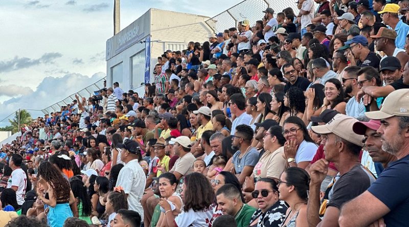 Prefeitura de Várzea do Poço realiza final do Campeonato Municipal no Placidão