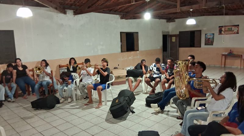 Mirangaba reativa Fanfarra Municipal FAMMIR e abre novo capítulo para formação de jovens talentos