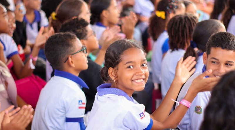 Morro do Chapéu é a próxima cidade a receber expedição itinerante Meninas Curiosas, Mulheres de Futuro com o apoio de Vestas