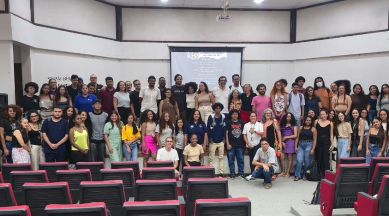 Jacobina recebe formação da Wikimedia Brasil para estudantes da Uneb e IFBA