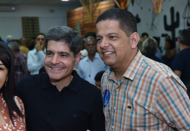 ACM Neto destaca liderança de Laércio Júnior e diz contar com prefeito em futuro governo: “Vou precisar de você do meu lado”