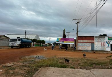 Obra de pavimentação asfáltica de 20 quilômetros entre Várzea Nova, Mulungu, Milagres e Baixão entra em fase inicial