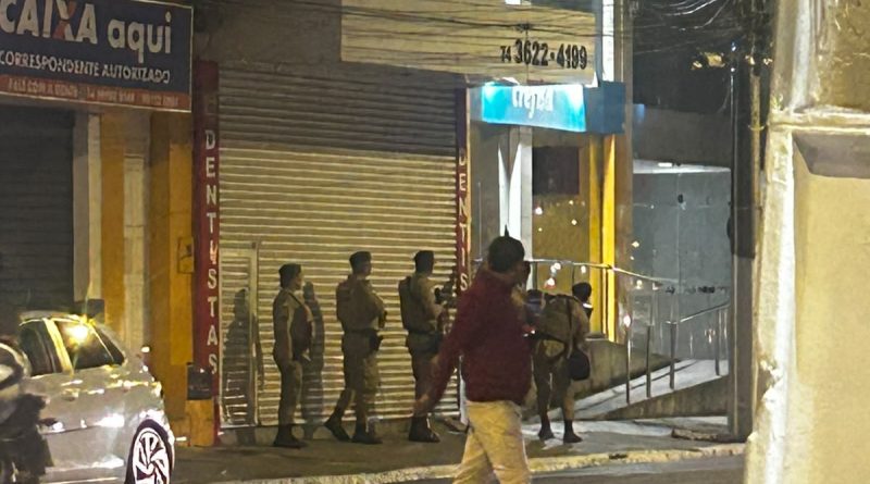 Alarme falso de possível assalto mobiliza policiais militares no centro de Jacobina