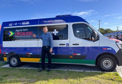 Mirangaba recebe nova van para fortalecer o transporte de pacientes do SUS