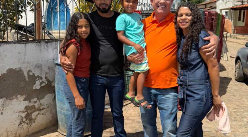 Juliano Cruz participa de Feira Quilombola em Cafelândia, sua terra natal