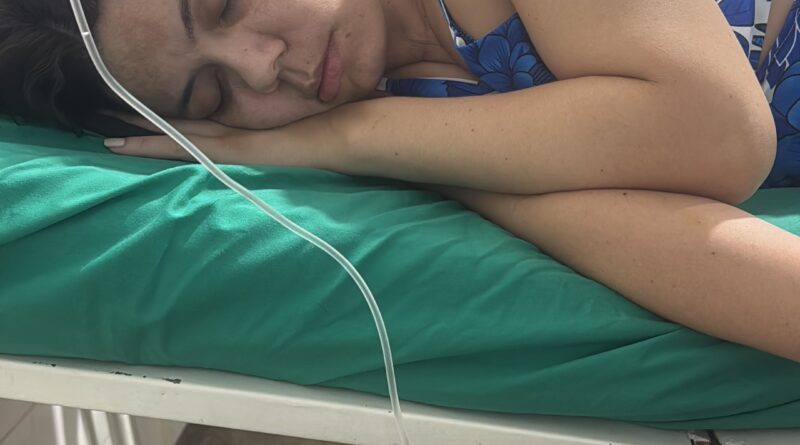 REGULAÇÃO: “Não me deixe morrer, eu preciso viver”: jovem com câncer aguarda há 10 dias por transferência em Jacobina