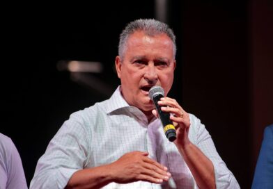 Rui diz que Brasil precisa ser “passado a limpo” e cobra investigação de caso envolvendo ACM Neto e Vorcaro
