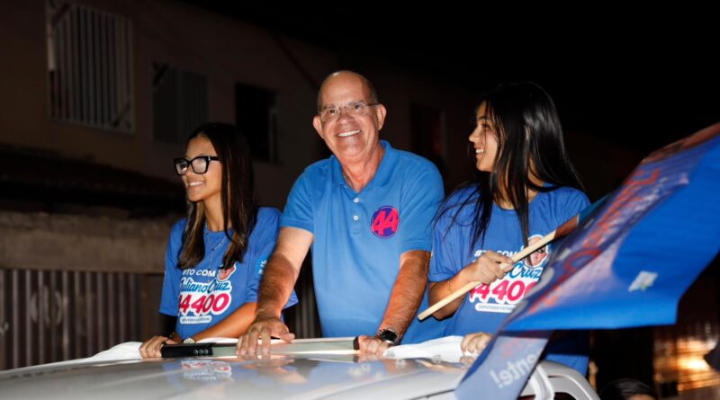 Em Jacobina, Juliano Cruz realiza ato de campanha por bairros da cidade